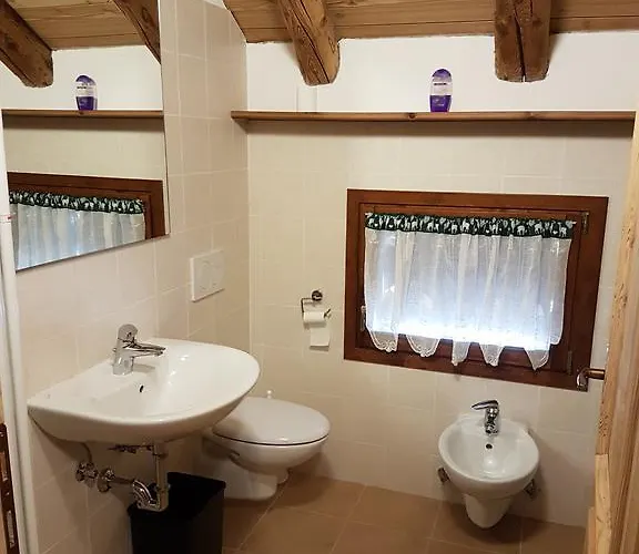 Malga Giau Gasthof *